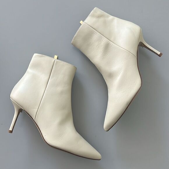 New L'AGENCE | Aimee Pointed Toe Heeled Bootie Size 9 - Picture 9 of 11